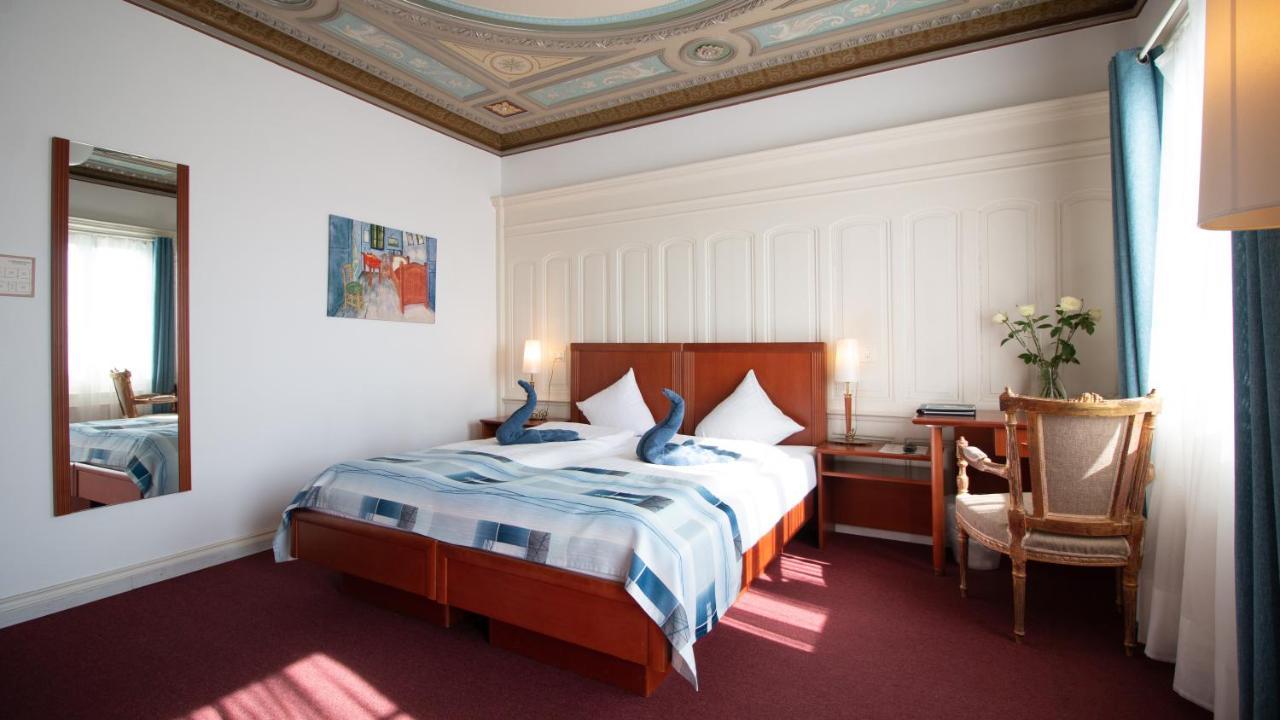 Hotel Schloss Romanshorn Extérieur photo